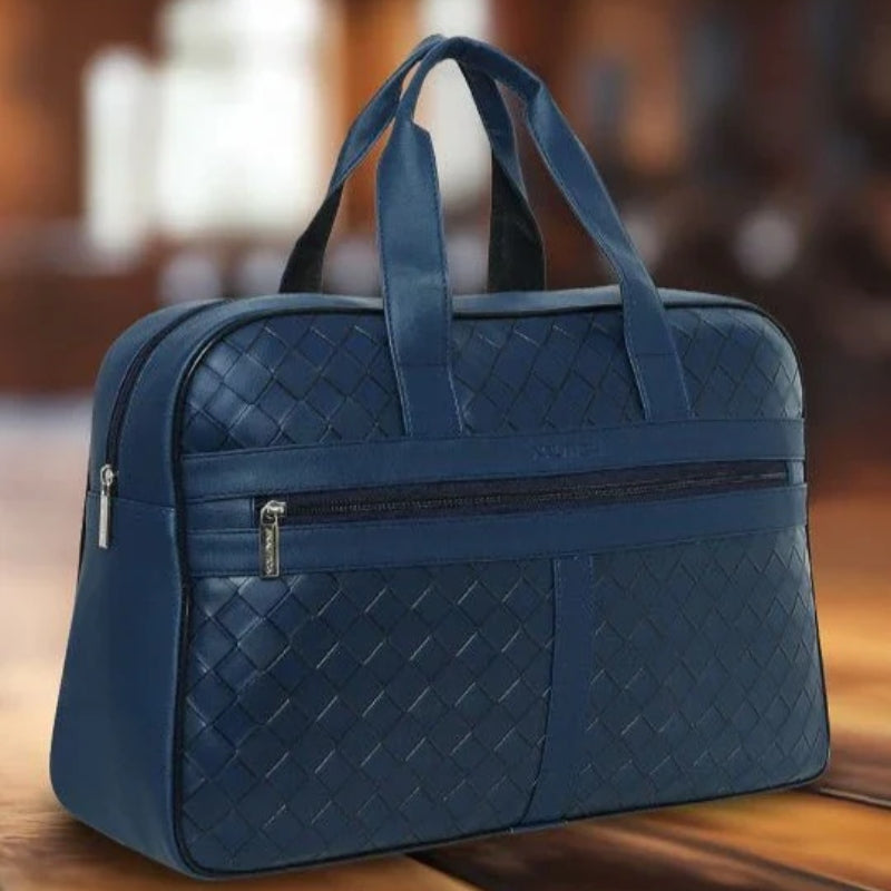 Nautica - Textured Medium Casual Duffel Bag   ناوطيكا - حقيبة دفل متوسطة منقوشة كاجوال