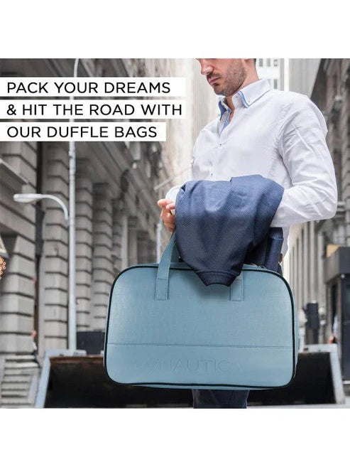Nautica - Stylish Duffle Bag   ناوطيكا - حقيبة دفل أنيقة