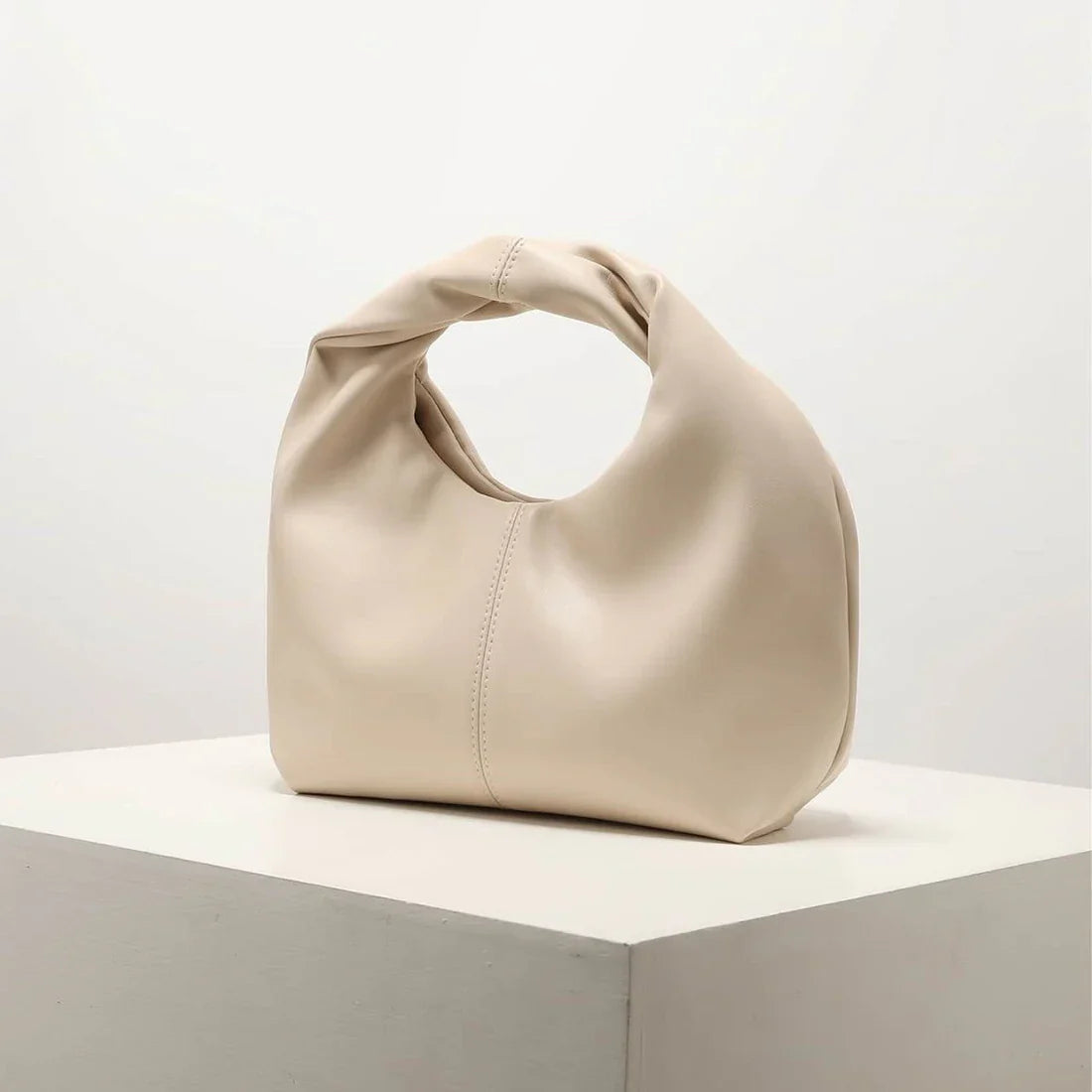 New One-shoulder Portable Underarm Bag  حقيبة جديدة للكتف تُحمل باليد تحت الإبط
