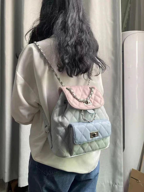 Women's High-end Diamond Grid Contrasting Chain Backpack  حقيبة ظهر نسائية فاخرة بنقشة ماسية متباينة مع سلسلة