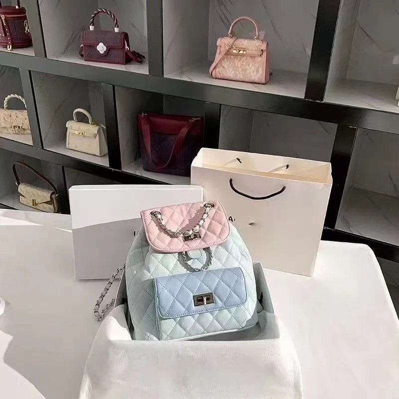 Women's High-end Diamond Grid Contrasting Chain Backpack  حقيبة ظهر نسائية فاخرة بنقشة ماسية متباينة مع سلسلة