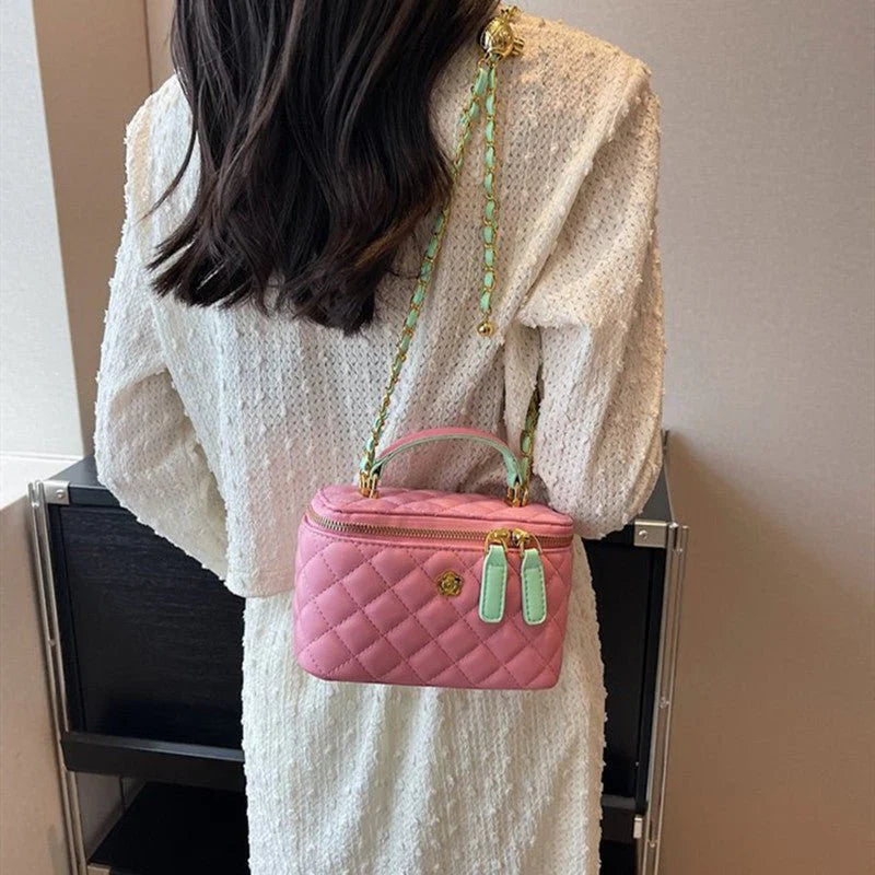 Women's Special-interest Design Diamond Chain Crossbody Bag  حقيبة كروس بودي نسائية بتصميم مميز مع سلسلة وأحجار لامعة